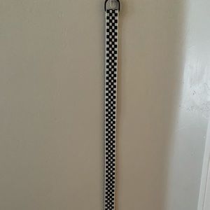 checkered belt